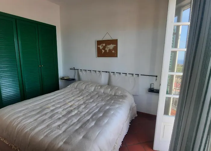 Wisteria House Ferienhaus